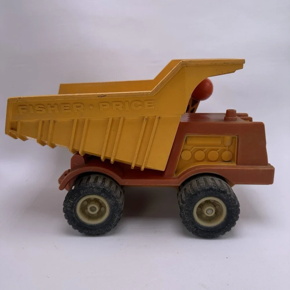 Fisher Price 302 Husky Helper Big Dump Truck Vintage 1970s